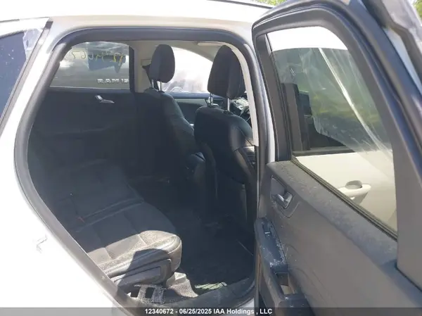 1FMCU9H69NUA55542 2022 FORD ESCAPE - Image 8