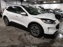 1FMCU9H6XLUA25608 2020 FORD ESCAPE