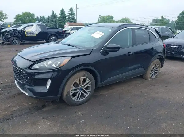 1FMCU9H6XLUA29433 2020 FORD ESCAPE - Image 2