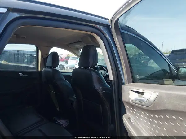 1FMCU9H6XLUA49987 2020 FORD ESCAPE - Image 8