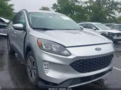 1FMCU9H6XLUA61038 2020 FORD ESCAPE