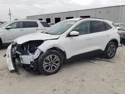 1FMCU9H6XLUA68071 2020 FORD ESCAPE