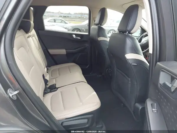 1FMCU9H6XLUA82438 2020 FORD ESCAPE - Image 8