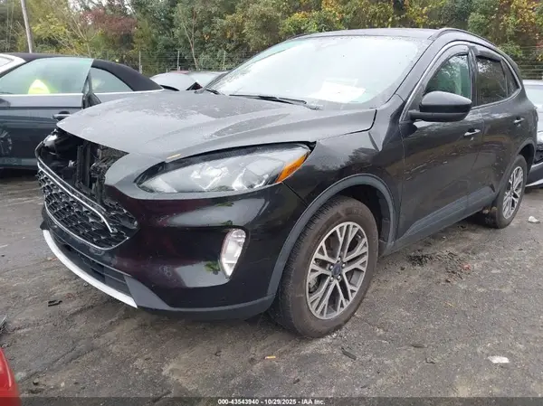 1FMCU9H6XLUA99076 2020 FORD ESCAPE - Image 2