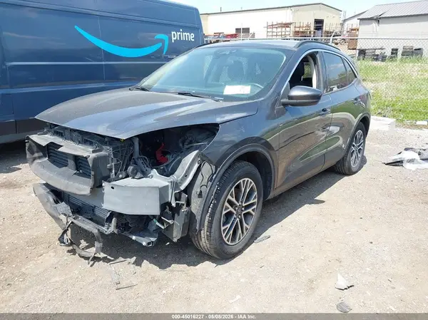 1FMCU9H6XLUB63438 2020 FORD ESCAPE - Image 2