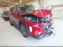 1FMCU9H6XNUA78540 2022 FORD ESCAPE
