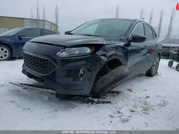1FMCU9H6XNUB16378 2022 FORD ESCAPE - Image 2