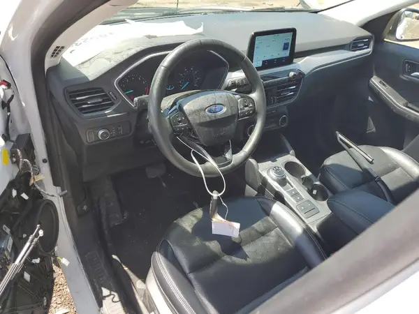 1FMCU9H6XNUB59005 2022 FORD ESCAPE - Image 8
