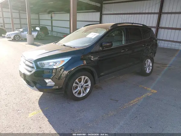 1FMCU9H90KUC34641 2019 FORD ESCAPE - Image 2