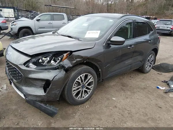 1FMCU9H90LUC71674 2020 FORD ESCAPE - Image 2