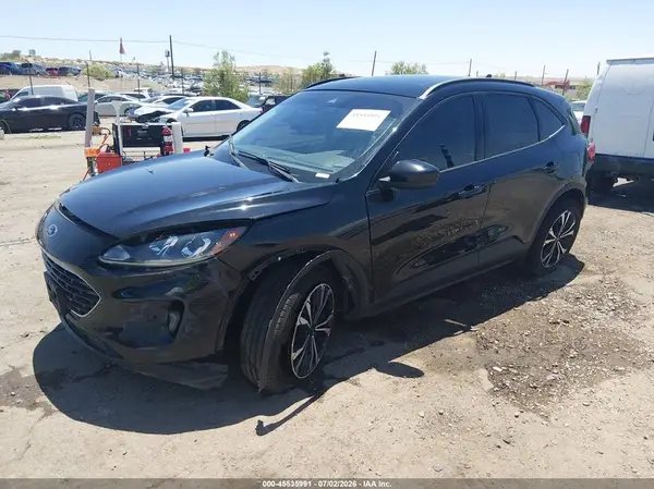 1FMCU9H90MUA28027 2021 FORD ESCAPE - Image 2