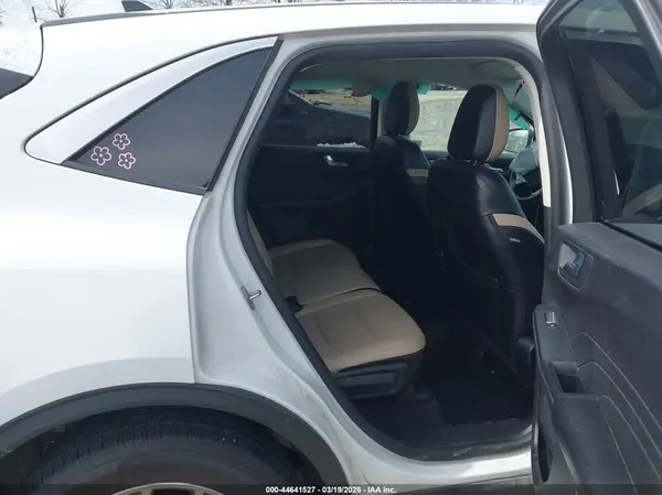 1FMCU9H90NUA43905 2022 FORD ESCAPE - Image 8