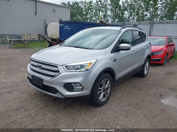1FMCU9H91JUC15689 2018 FORD ESCAPE - Image 2