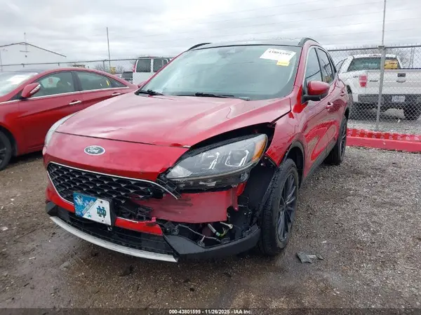 1FMCU9H91LUA29346 2020 FORD ESCAPE - Image 2
