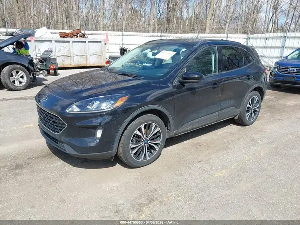 1FMCU9H91MUA27100 2021 FORD ESCAPE - Image 2