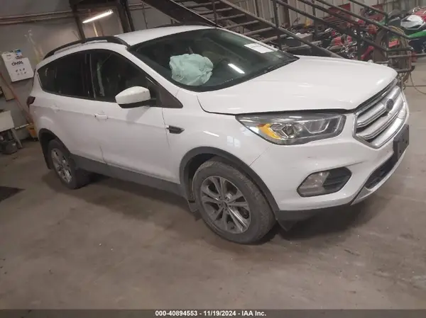 1FMCU9H92KUC58648 2019 FORD ESCAPE - Image 1