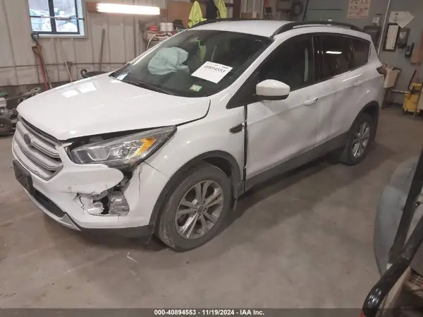 1FMCU9H92KUC58648 2019 FORD ESCAPE - Image 2