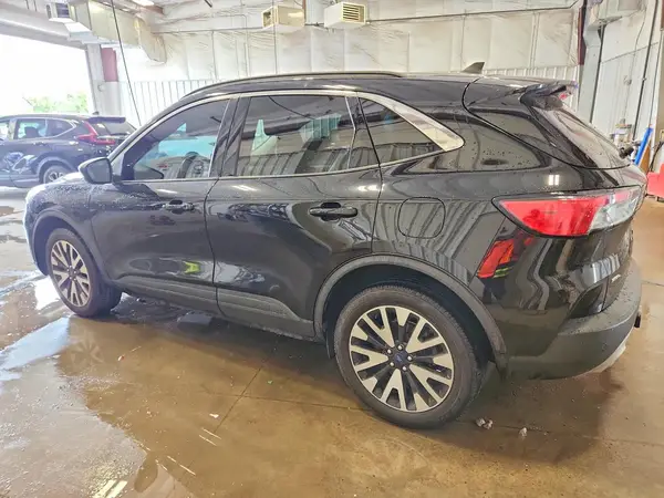 1FMCU9H92LUB68773 2020 FORD ESCAPE - Image 2