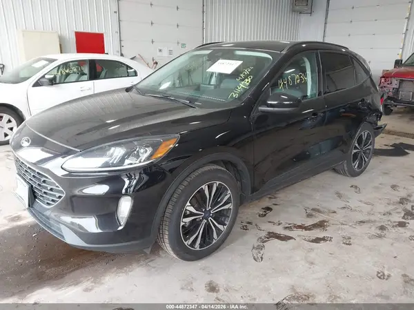 1FMCU9H92MUB04346 2021 FORD ESCAPE - Image 2
