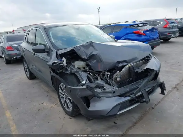 1FMCU9H92NUA45073 2022 FORD ESCAPE - Image 1