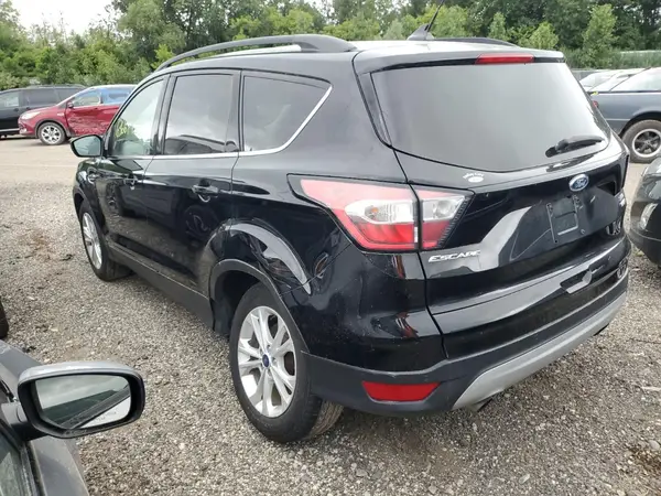 1FMCU9H93JUB89807 2018 FORD ESCAPE - Image 2