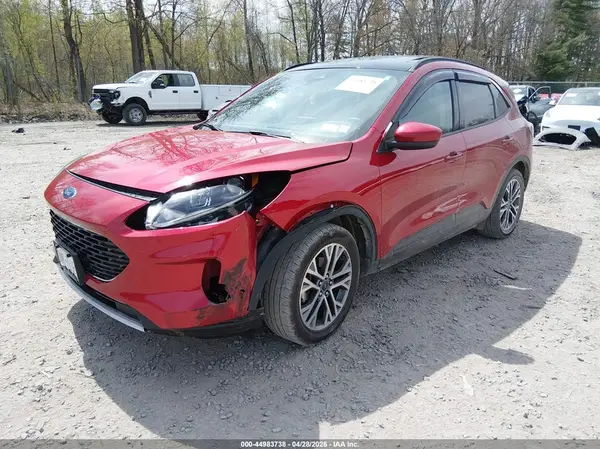 1FMCU9H93LUA04822 2020 FORD ESCAPE - Image 2