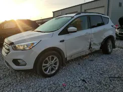 1FMCU9H94JUB64057 2018 FORD ESCAPE
