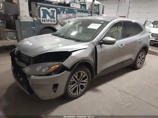 1FMCU9H94NUA85445 2022 FORD ESCAPE - Image 2
