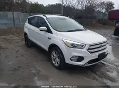 1FMCU9H95JUB87993 2018 FORD ESCAPE