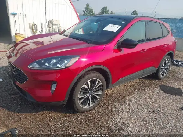 1FMCU9H95NUA11077 2022 FORD ESCAPE - Image 2