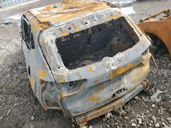 1FMCU9H95NUA28364 2022 FORD ESCAPE - Image 2