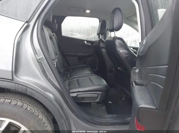 1FMCU9H95NUB38475 2022 FORD ESCAPE - Image 8