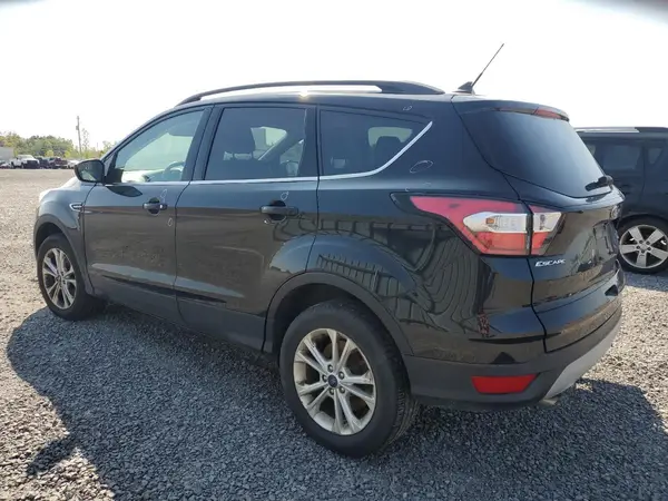 1FMCU9H96JUC92798 2018 FORD ESCAPE - Image 2