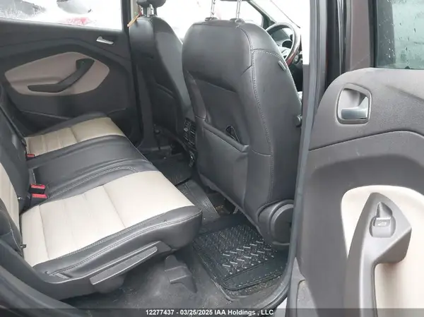 1FMCU9H96KUC12322 2019 FORD ESCAPE - Image 8