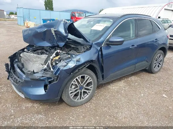 1FMCU9H96LUC08921 2020 FORD ESCAPE - Image 2