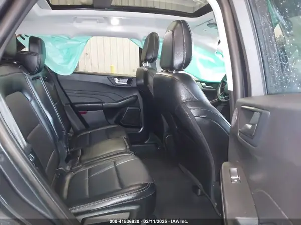 1FMCU9H96NUB05405 2022 FORD ESCAPE - Image 8