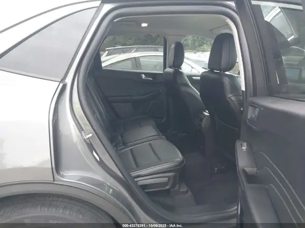 1FMCU9H97MUB31056 2021 FORD ESCAPE - Image 8