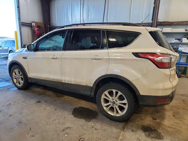 1FMCU9H98JUB57399 2018 FORD ESCAPE - Image 2