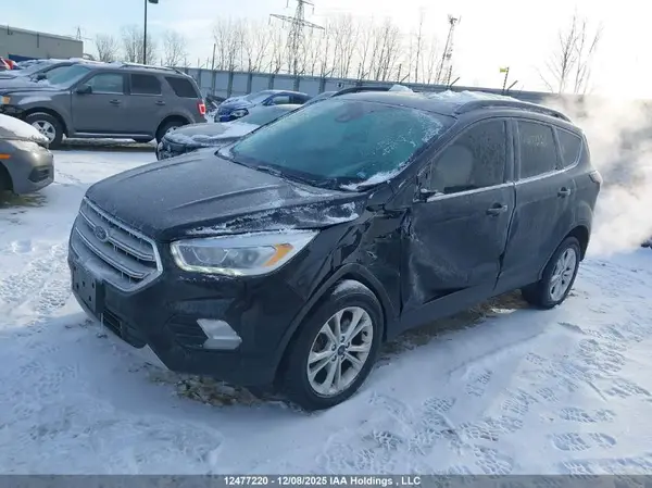 1FMCU9H98JUC39004 2018 FORD ESCAPE - Image 2