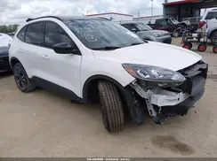 1FMCU9H98NUB60289 2022 FORD ESCAPE