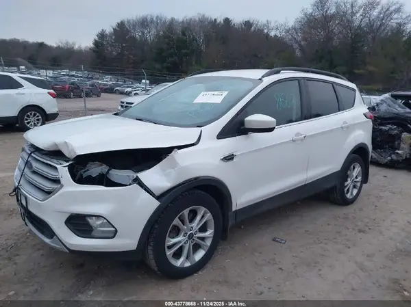 1FMCU9H99KUC58663 2019 FORD ESCAPE - Image 2
