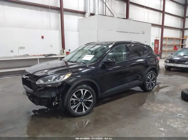 1FMCU9H99NUB62018 2022 FORD ESCAPE - Image 2