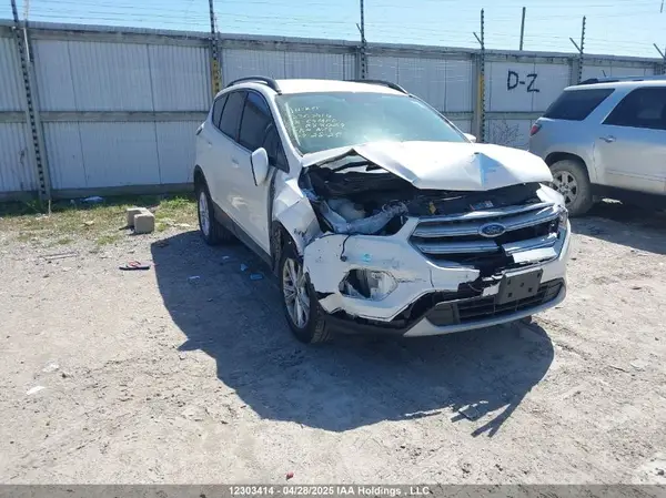 1FMCU9H9XJUB88024 2018 FORD ESCAPE - Image 1