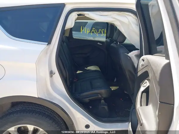 1FMCU9H9XJUB88024 2018 FORD ESCAPE - Image 8
