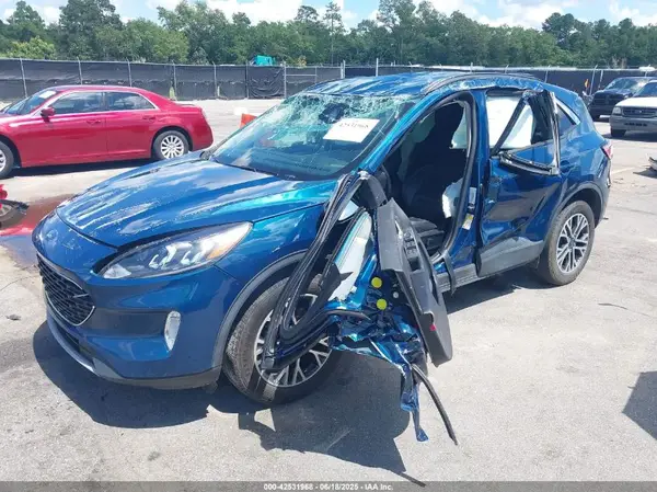 1FMCU9H9XLUA92655 2020 FORD ESCAPE - Image 2