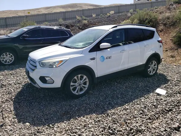1FMCU9HD0JUA44213 2018 FORD ESCAPE - Image 1