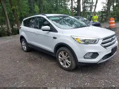 1FMCU9HD0JUA49606 2018 FORD ESCAPE