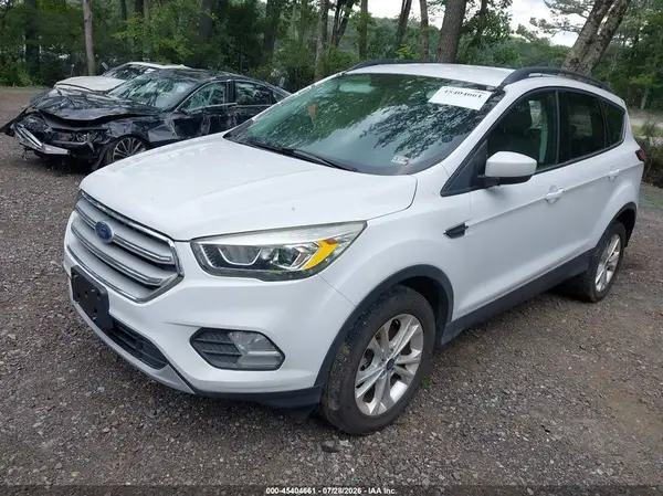 1FMCU9HD0JUA49606 2018 FORD ESCAPE - Image 2