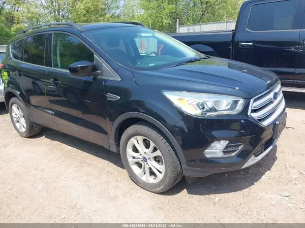 1FMCU9HD0JUA69984 2018 FORD ESCAPE - Image 1