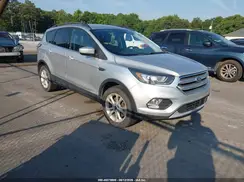 1FMCU9HD0JUA83660 2018 FORD ESCAPE